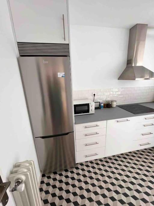 Apartament Apartamento En Grenada Zewnętrze zdjęcie